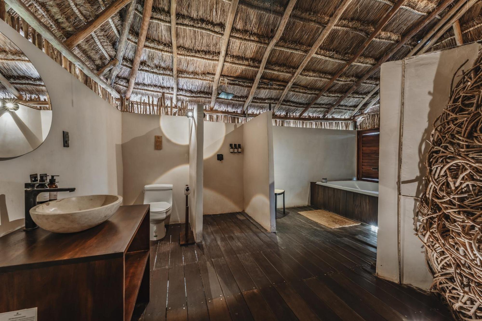 Casa Ku Hotel San Bruno Bagian luar foto